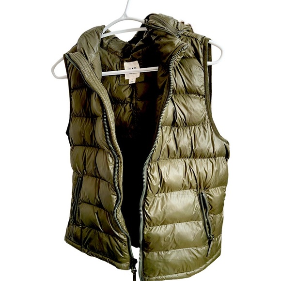 GAP vest with hoodie - Picture 2 of 3